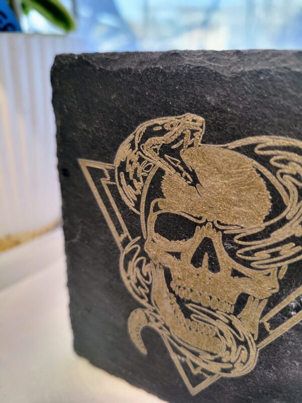 Snake in Skull - Image 7
