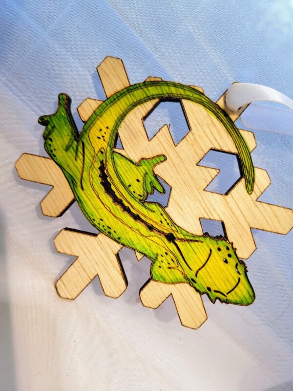 Crested Gecko Snowflake Holiday Ornament (Festive Stu) - Image 2
