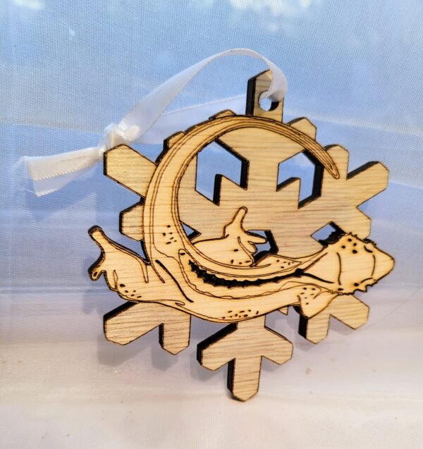 Crested Gecko Snowflake Holiday Ornament (Festive Stu) - Image 10