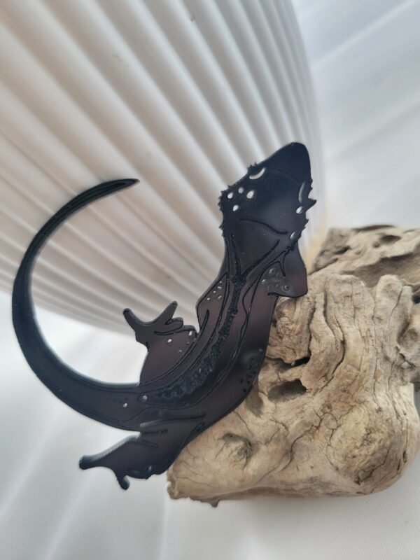 Crested Gecko Lounging (Stu) - Image 3