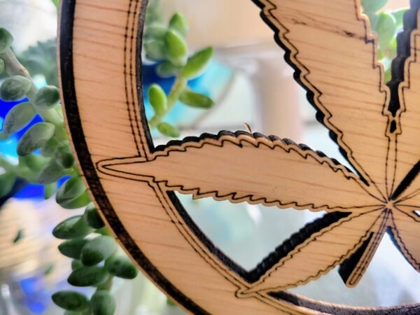 Cannabis Framed in Circle - Image 3